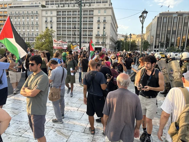 Atina'da Filistin'e Destek İçin Anlamlı Eylem