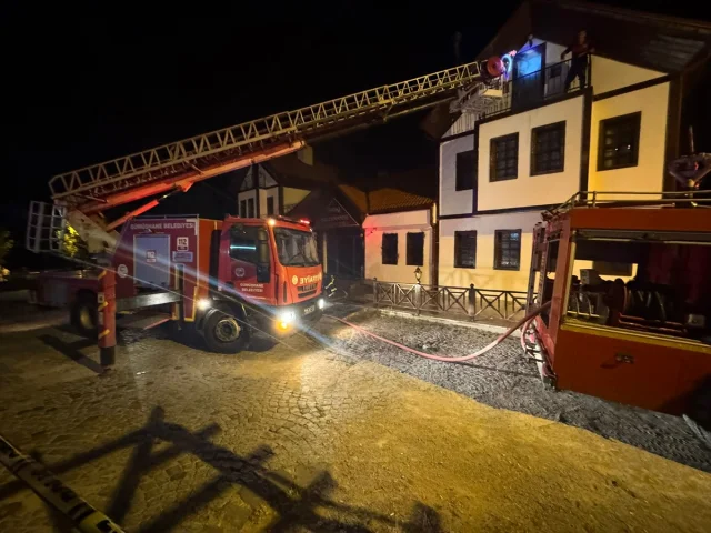 Gümüşhane’de Butik Otelde Çıkan Yangın Panik Yarattı