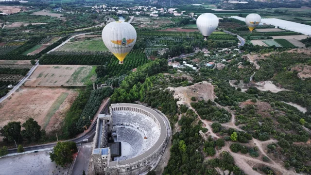 Antalya'nın Sıcak Hava Balonları ile Turizmde Yeni Rota