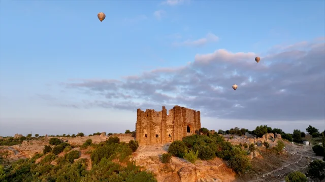 Antalya'nın Sıcak Hava Balonları ile Turizmde Yeni Rota