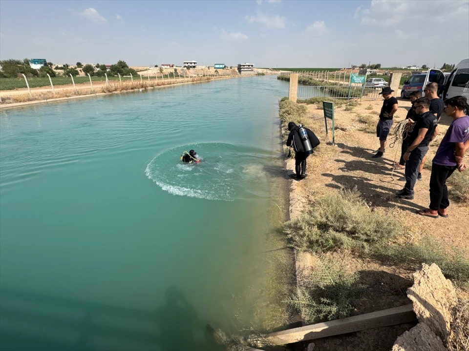 Şanlıurfa'da Sulama Kanalında Kaybolan Gencin Arama Çalışmaları Devam Ediyor