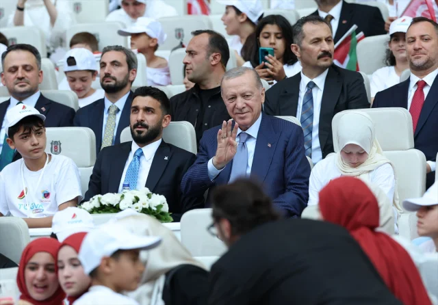 Cumhurbaşkanı Erdoğan'ın Gençlere Verdiği Büyük Sözler