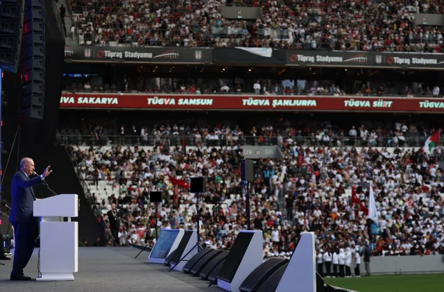 Cumhurbaşkanı Erdoğan TÜGVA Yaz Okulu Finalinde Konuştu