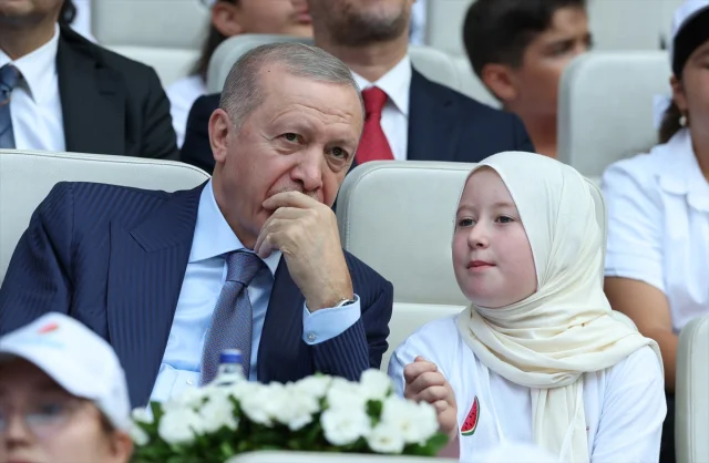 Cumhurbaşkanı Erdoğan TÜGVA Yaz Okulu Finalinde Konuştu