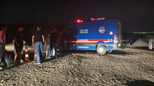 Adana'da Eğitim Uçağı Kazası: Yaralılar Hastanede Tedavi Alt...