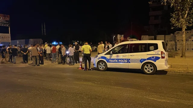 Şanlıurfa'da Trafik Kazası Üç Genci Hastanelik Etti