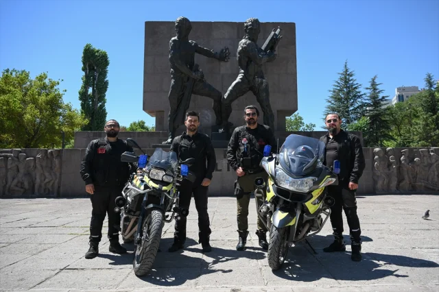 Motosiklet Ambulansları Trafiği Aşıp Hayat Kurtarıyor