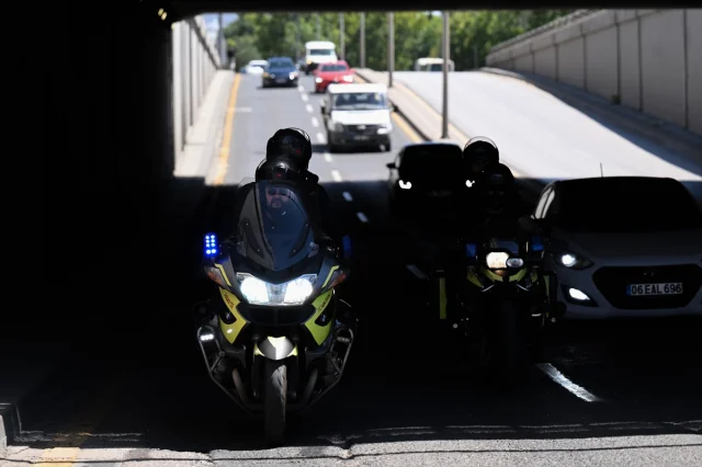 Motosiklet Ambulansları Trafiği Aşıp Hayat Kurtarıyor