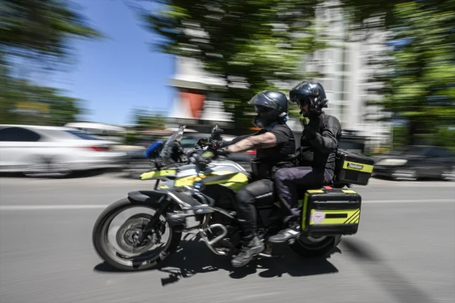 Motosiklet Ambulansları Trafiği Aşıp Hayat Kurtarıyor