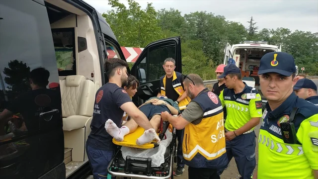 Müzisyen Çağan Şengül Trafik Kazasında Yaralandı