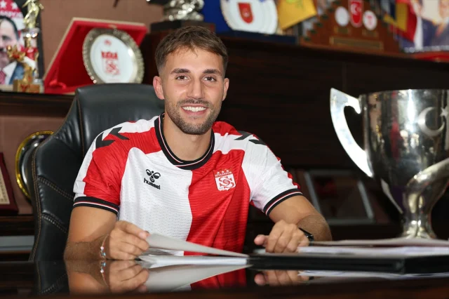 Sivasspor'un Yeni Transferi Okan Erdoğan Büyük Heyecan Yarattı