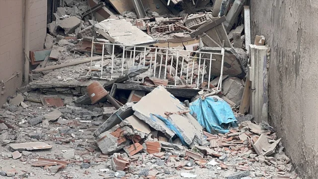 Küçükçekmece'de Kentsel Dönüşüm Projesi Can Güvenliği Tartışmalarını Yeniden Ateşledi