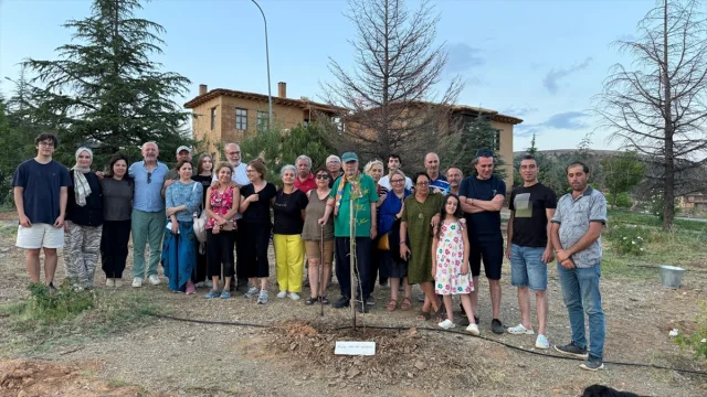 Konya'da Prof. Dr. Metin Sözen Anısına Fidan Dikildi