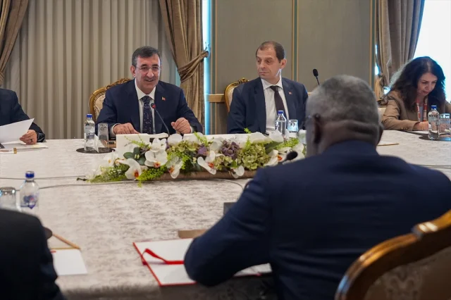Türkiye-Kongo İşbirliğinde Yeni Dönem: Yılmaz ve Makosso Görüştü