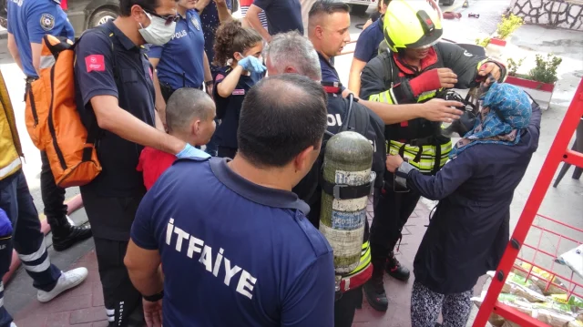 Bolu'da Apartman Yangınında Kriz Anları