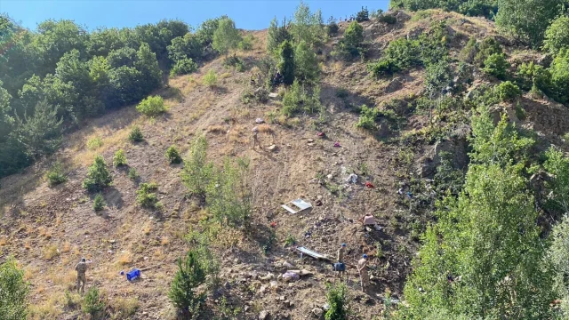 Sivas'ta Feci Kaza: Fındık İşçilerini Taşıyan Minibüs Uçuruma Yuvarlandı