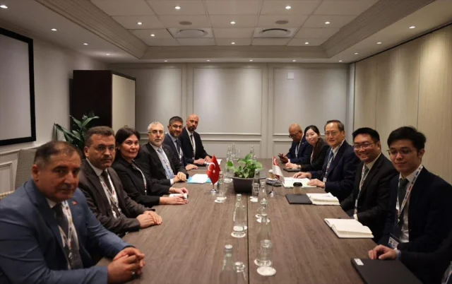 Vedat Işıkhan Güney Afrika'da Uluslararası İş Gücü Görüşmeleri Yaptı