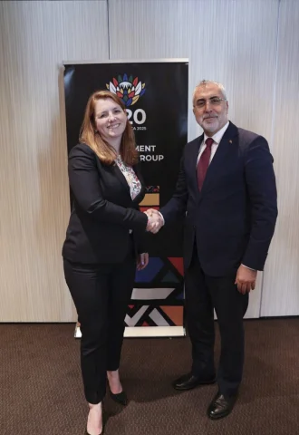 Vedat Işıkhan Güney Afrika'da Uluslararası İş Gücü Görüşmeleri Yaptı