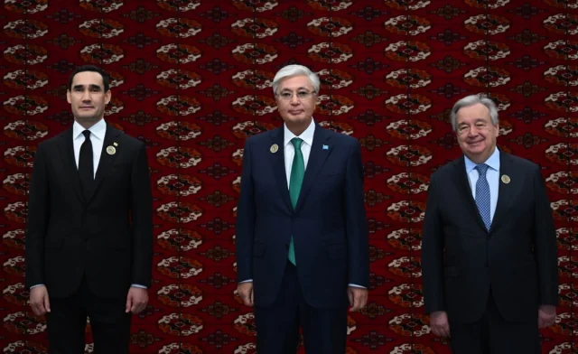 Kazakistan'ın Başarılı Ulaşım Stratejileri Ortaya Çıkıyor