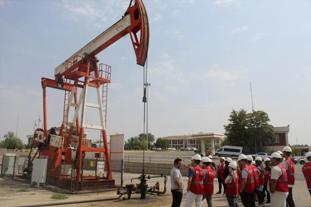 Gençler Enerji Geleceğini Keşfetmeye Hazırlanıyor