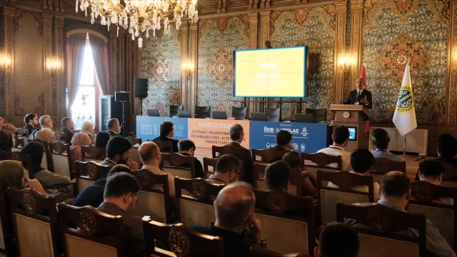 İstanbul'da Uluslararası İLEM Yaz Okulu Başladı