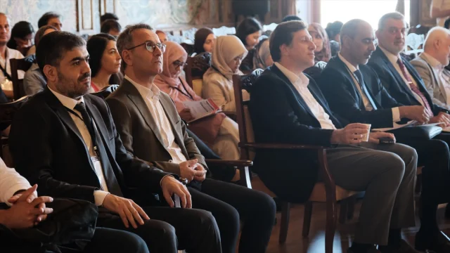 İstanbul'da Uluslararası İLEM Yaz Okulu Başladı