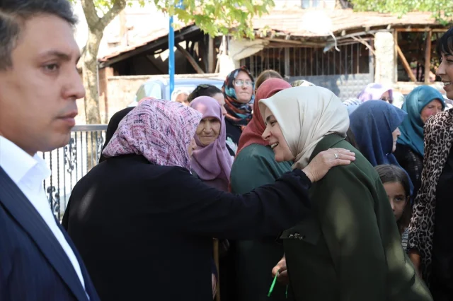 Tuğba Işık Ercan'dan Bursa'da Yangın Bölgesine Ziyaret