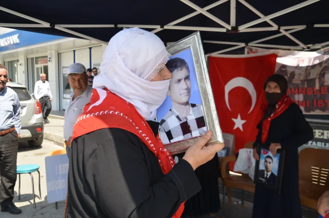 Muşlu Ailelerin Evlat Nöbeti Hüzünle Devam Ediyor