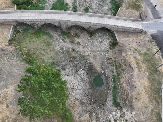 Edirne'nin Tunca ve Meriç Nehirlerindeki Su Seviyesi Endişe Yaratıyor
