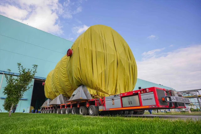 Rosatom'un İnovatif Enerji Hamlesi: BREST-OD-300 Reaktörü Üretildi