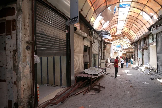 Hatay Uzun Çarşı'da Restorasyon Çalışmaları Tüm Hızıyla Devam Ediyor
