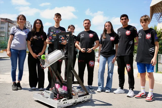 Kocaelili Genç Robotik Takımı Gözünü ABD'ye Dikti