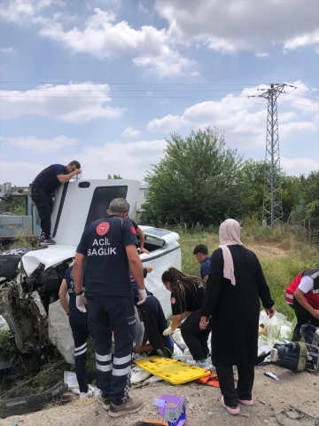 Osmaniye'de Trafik Kazası: Genç Sürücü Hayatını Kaybetti, Bir Kişi Ağır Yaralı