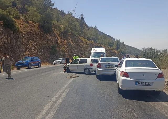 Gaziantep'te Trafik Kazası 9 Kişiyi Yaraladı