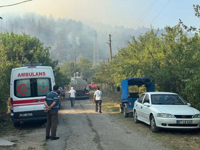 Bartın'da Orman Yangınıyla Mücadele: Ekipler Seferber Oldu
