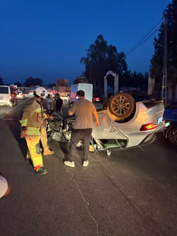 Hatay'da Trafik Kazası Tehlike Saçtı 6 Kişi Yaralandı