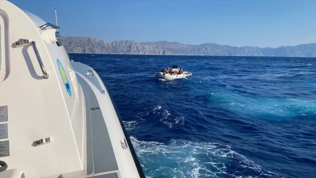 Marmaris Açıklarında Düzensiz Göçmen Operasyonu Genişliyor