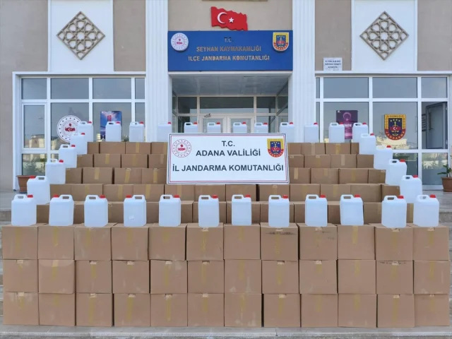 Adana'da 2,920 Litre Kaçak Etil Alkol Yakalandı