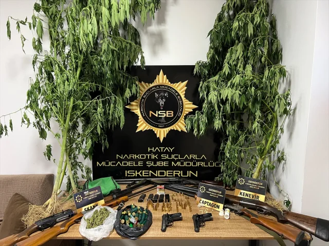 Hatay'da Bağ Evi Baskınında Silah ve Uyuşturucu Ele Geçirild...