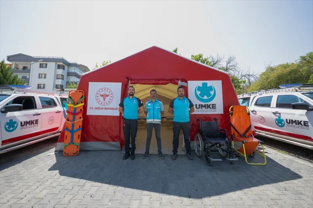UMKE Gönüllüleri Afetlerde Hayat Kurtarıyor