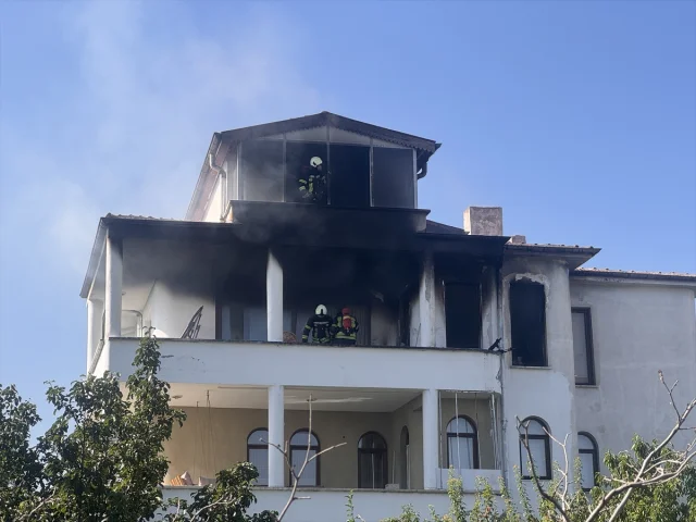 Kayseri’deki Villa Yangını Panik Yarattı