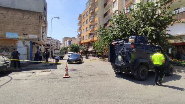 Şanlıurfa'da Akrabalar Arasında Gergin Anlar: Silahlı Kavga ve 4 Yaralı