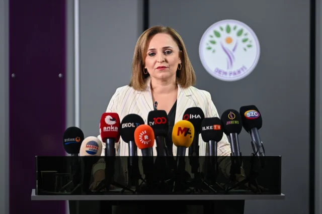 DEM Parti Sözcüsü Ayşegül Doğan'dan Hayati Açıklamalar