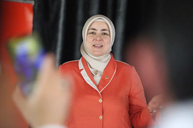 AK Parti Kadın Kolları Başkanı Tuğba Işık Ercan'ın Kars'taki...