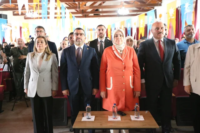 AK Parti Kadın Kolları Başkanı Tuğba Işık Ercan'ın Kars'taki Öne Çıkan Mesajları