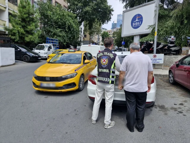 Fatih'te Yolcu Seçen Taksi Şoförüne Kesilen Ağır Ceza