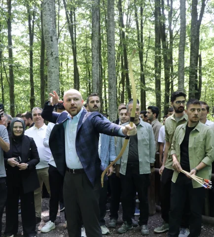 Erdoğan'dan Gençlerle Kocaeli'de Buluşma: AK Parti'nin Vizyonu Tartışıldı