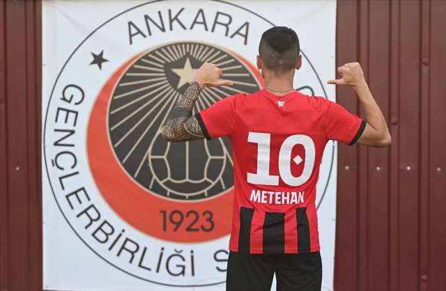 Metehan Mimaroğlu Gençlerbirliği'nin Gururu Oluyor