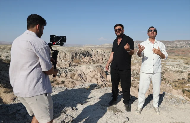 Rafet El Roman Kapadokya'da Yeni Klibi İçin Sete Çıktı