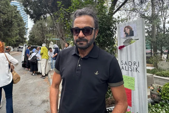 Çolpan İlhan'ın Doğum Gününde Derin Özlem